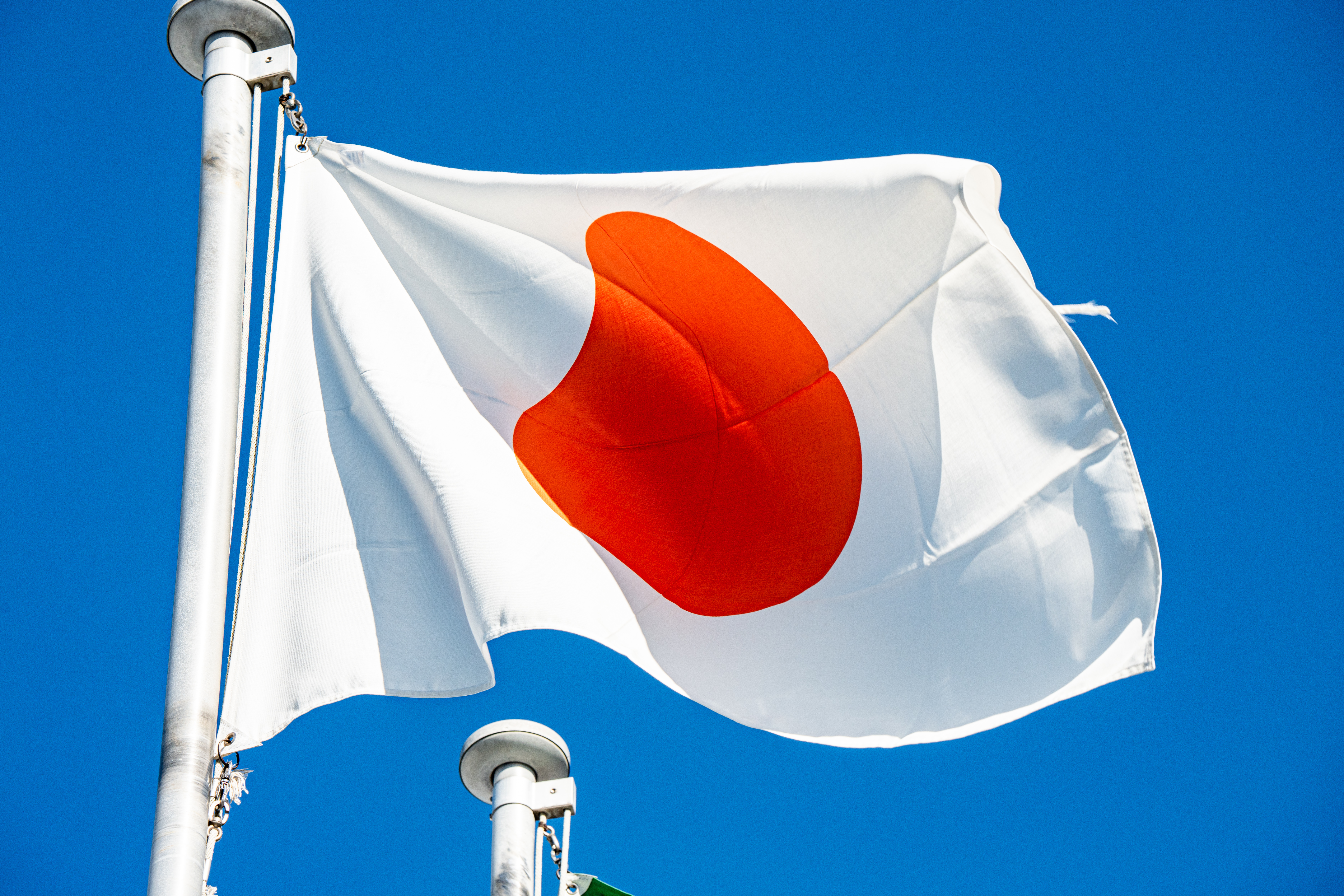 La nueva primera ministra de Japón augura buenas perspectivas para las acciones, pero no tanto para el yen